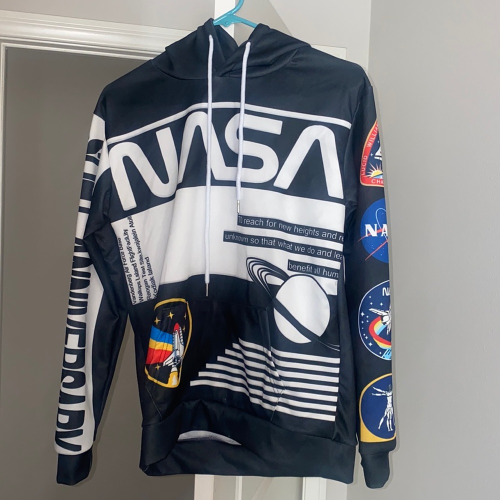 Nasa Design Sweater Size M